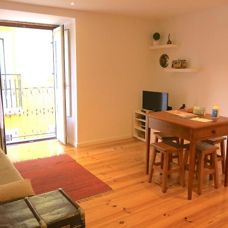 Cozy Studio In Mouraria With Ac Lissabon Buitenkant foto
